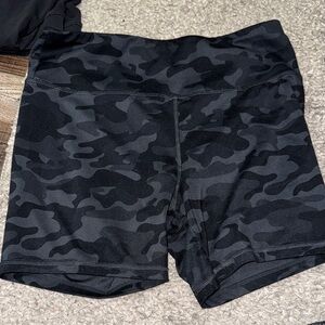 Jockey Women's Black Camo Bike Shorts